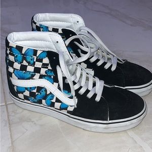 Womens hightop vans. size 9. They are too big on me
